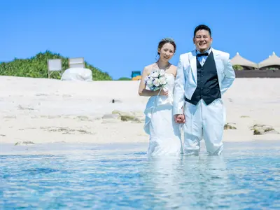 前撮り+挙式披露宴でご依頼頂けましたら割引させて頂きます。