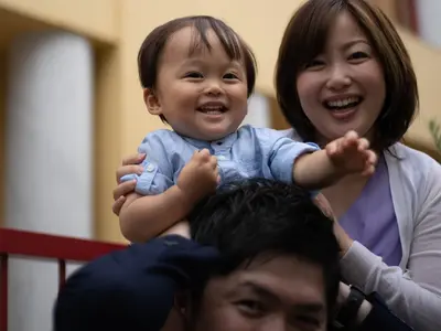 【幸せな瞬間を作り出す写真を】経験豊富なカメラマンが希望場所で撮影します！