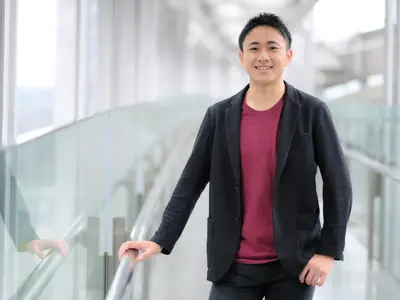 カジュアルからフォーマルまで  プロフィール写真はマジックアワーフォトグラフィー