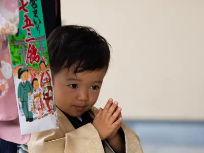 一瞬の自然な表情を撮影！笑顔キャッチ！ご希望なレタッチ加工致します！