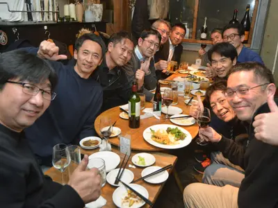 プロ業歴２６年。シンポジウムなど、数百件の催し撮影経験有。様々な要望に対応します