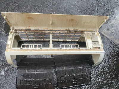 オゾン脱臭除菌のエアコンクリーニング！2台からの受付。１台は土曜日限定