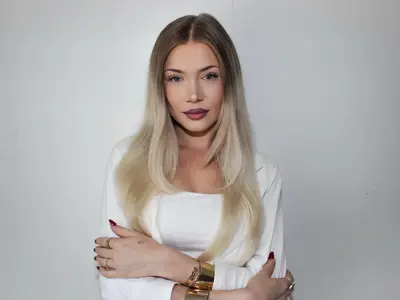 世界のトレンドやカルチャーを引用した確実な一枚をお届けします！