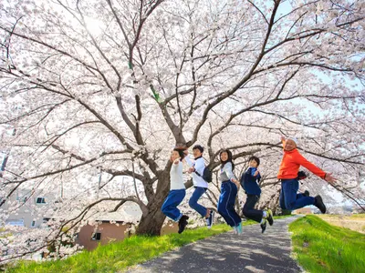 楽しく撮影、綺麗にレタッチ！我が子3人の育児経験パパが笑顔の撮影します。