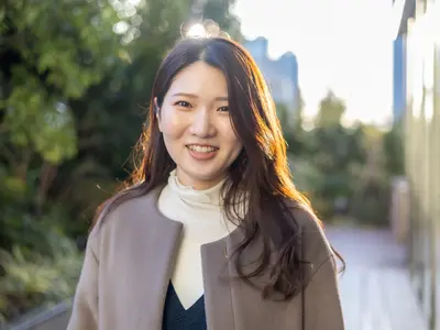 女性カメラマンが皆様の自然な表情を写真に収めます！