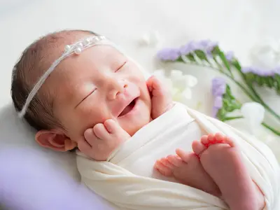 赤ちゃん想いのママとパパへ！助産師によるニューボーンフォト！1ヶ月の無料相談付き