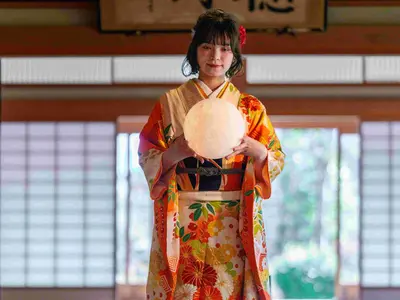 実質半額。皇室ゆかりの御用邸で写真展をしていた一流カメラマンが撮る、高品質写真。