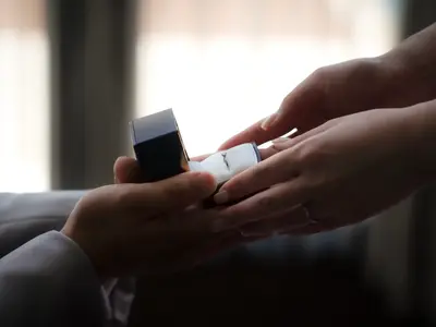 【現役スタジオカメラマンが対応！】　　　　　一生のウエディングフォトを撮影します