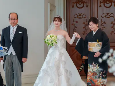 ウェディング前撮り対応、その場でお渡し即可。プロの技術心を込めて撮影いたします