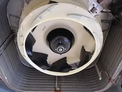 【業歴15年の実績】年中無休◎自信の自社施工◎年間施工台数100台以上