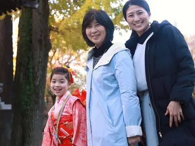 撮影だけでなくヘアメイク、着付けもご依頼可能です。お客様の世界観を引き出します。