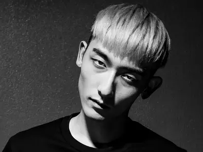 【芸大出身】大手音楽会社提携のアーティスティック撮影