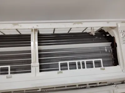 10年以上の実績と自社スタッフによる安心の壁掛けエアコンクリーニング