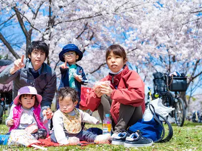 《対応地域外も出張OK！》パパさんカメラマンが家族の写真を撮ります。