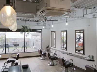 企業・商業撮影、店舗、人物、物撮り等各種広告写真、日本全国どこでも出張可能です！