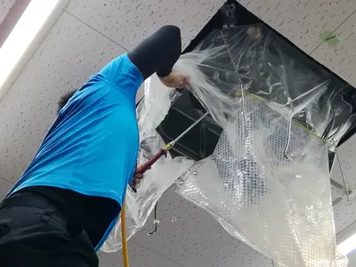 ＜年中無休＞人体に優しいオーガニック洗剤で丁寧洗浄！安心のしっかり養生◎