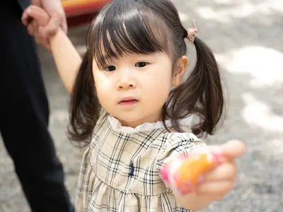 数字の風船や小道具を用意してます。演出も含めた撮影をしております。