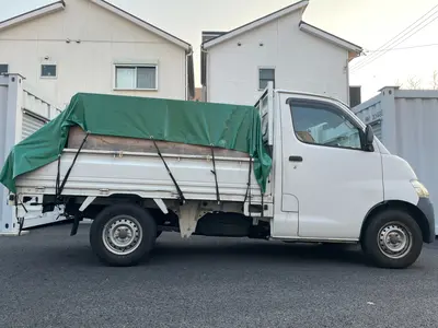 【軽トラックではなく1トン車で回収！】エアコン取外し、回収無料。