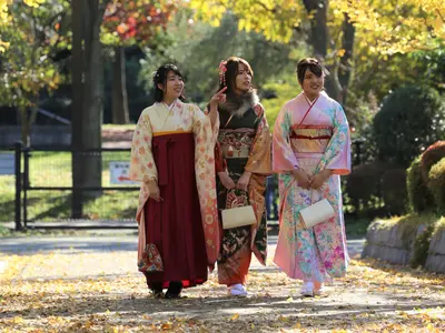 やさしい＆優しい　カメラマン　成人式前撮り予約受付中です。