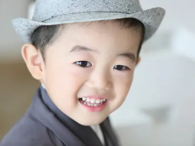 笑顔と自然な表情を捉えるのが得意！