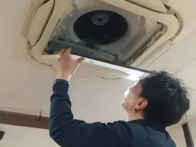 すべて自社対応◎ニオイ・カビを徹底洗浄！駐車場代も当店負担♪