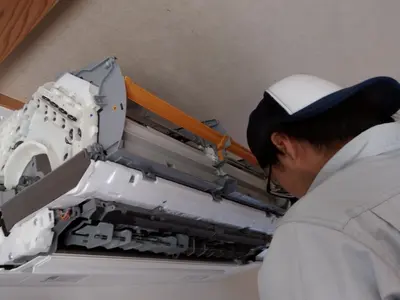 壁掛けタイプエアコン分解クリーニング・防カビ仕上げ【防カビコートサービス中】