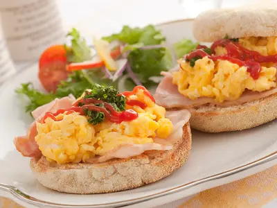 【業界歴30年の広告写真家】ご要望にお応えします！土日のご予約大歓迎です。