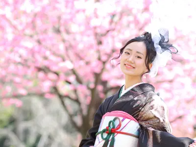 成人式前撮り～成人式当日、振袖レンタル・着付け・ヘアメイクもお任せください。