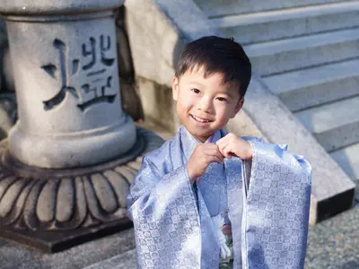 七五三撮影、特別価格にて承ります。撮影後、自然な色味に色調整をしてからの納品