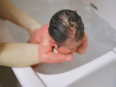 【ナチュラルニューボーンフォト】ベビーとママ,パパの自然な姿を残しませんか？