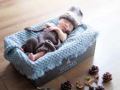 【ニューボンフォト】その瞬間しかない姿を記録します！1時間でソロから家族写真まで