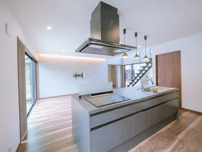 HP、SNS、PR用 店舗イメージ写真 / 商品写真 / 接客シーンなど