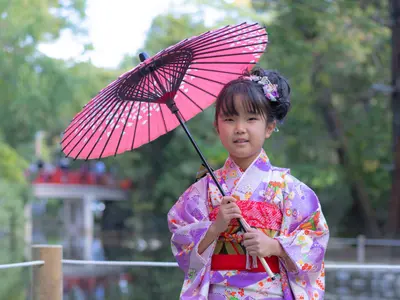 七五三撮影はプロにお任せ和傘貸出し無料　〜一生に残る一瞬を撮影いたします〜