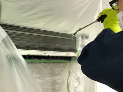 カビ風は呼吸器疾患の原因です。エアコンクリーニングで健康に涼しく過ごせます！