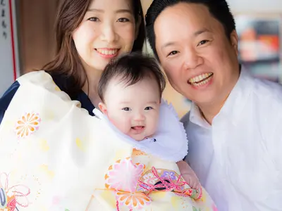 楽しいお宮参り撮影を行います。和気あいあいの撮影はお問い合わせくださいませ。