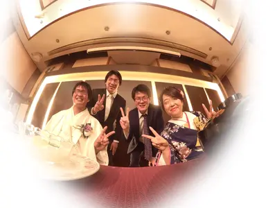 お二人のかけがえのない一瞬を一生の記憶に。前撮りから、挙式、披露宴も。