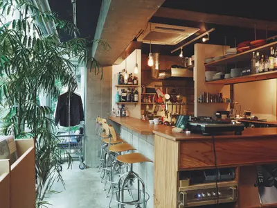 人物写真と建築写真