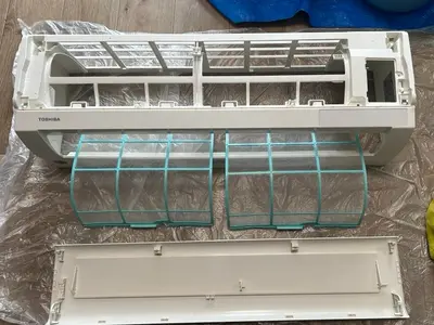 信頼と安心！自社スタッフによるエアコンクリーニング、総作業数1,000件以上！