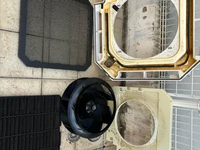 事務所のエアコン汚れてませんか？複数台がお得！報告書作成できます！QR決済あり！