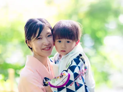 泣いても笑ってもその瞬間が宝物！和傘、ボールブーケ、数字ボードあります