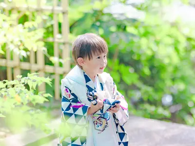 泣いても笑ってもその瞬間が宝物！和傘、ボールブーケ、数字ボードあります