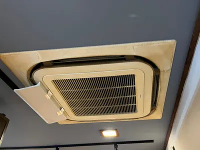 エアコン取付業者が行う　エアコンクリーニング