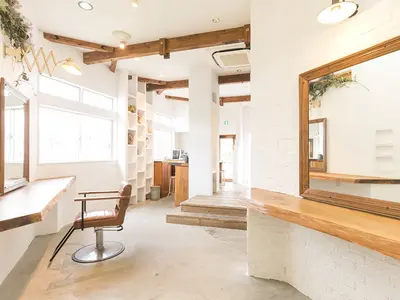 業界20年、撮影実績5000件以上！店舗撮影、料理、美容etcお任せください！