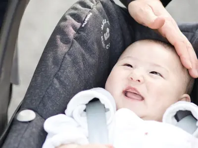 家族の絆を結ぶ -お宮参り出張撮影