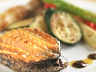 ＜経験10年以上の出張カメラマン＞写真に関するあらゆるレタッチや編集が得意です！