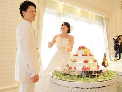 外資系ホテルで多くの撮影実績のプロカメラマンです。2次会や1.5次会撮影も対応