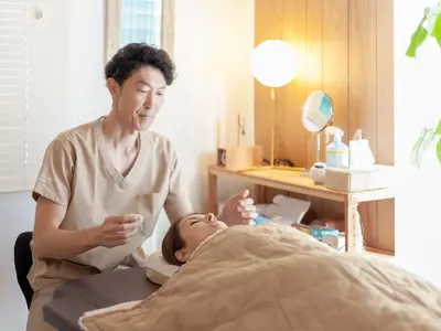 お店、企業、個人事業主のみなさんの仕事のシーンを撮影！【納品の全写真をレタッチ】