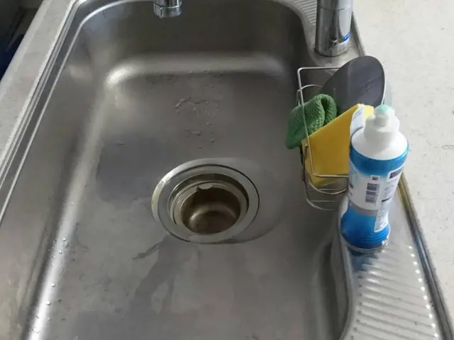 女性目線で細かい所もきれいにキッチンクリーニング　夫婦でお伺い　駐車場代無料サービスの画像