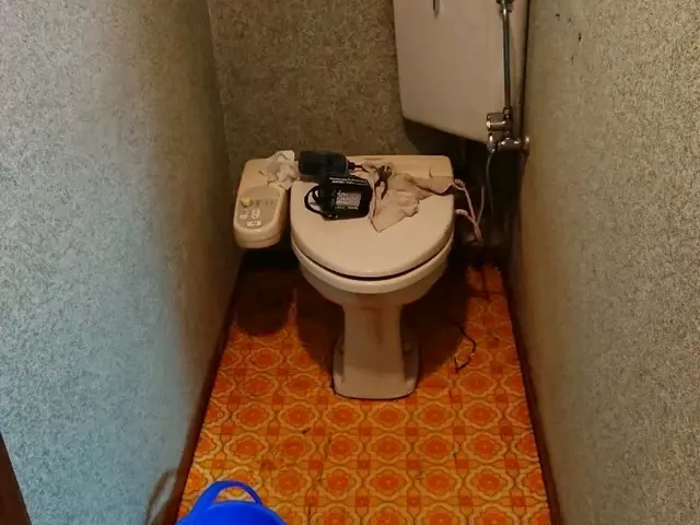 ウォシュレット交換サービスの画像