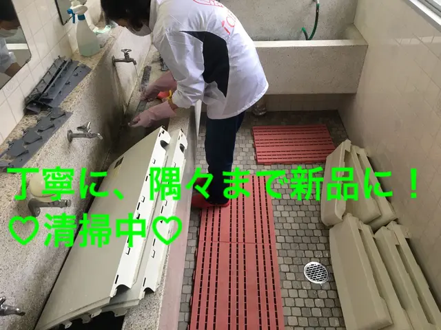 業務用エアコン分解洗浄！中のカビやウイルスを完全除去！サービスの画像